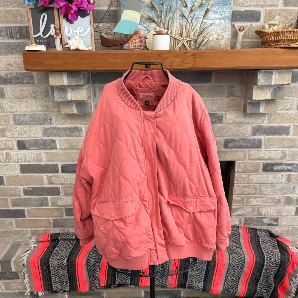 Universal Thread Coral Quilted Bomber Jacket